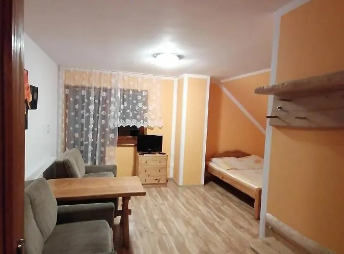 Goscinne Alexandra Homestay *